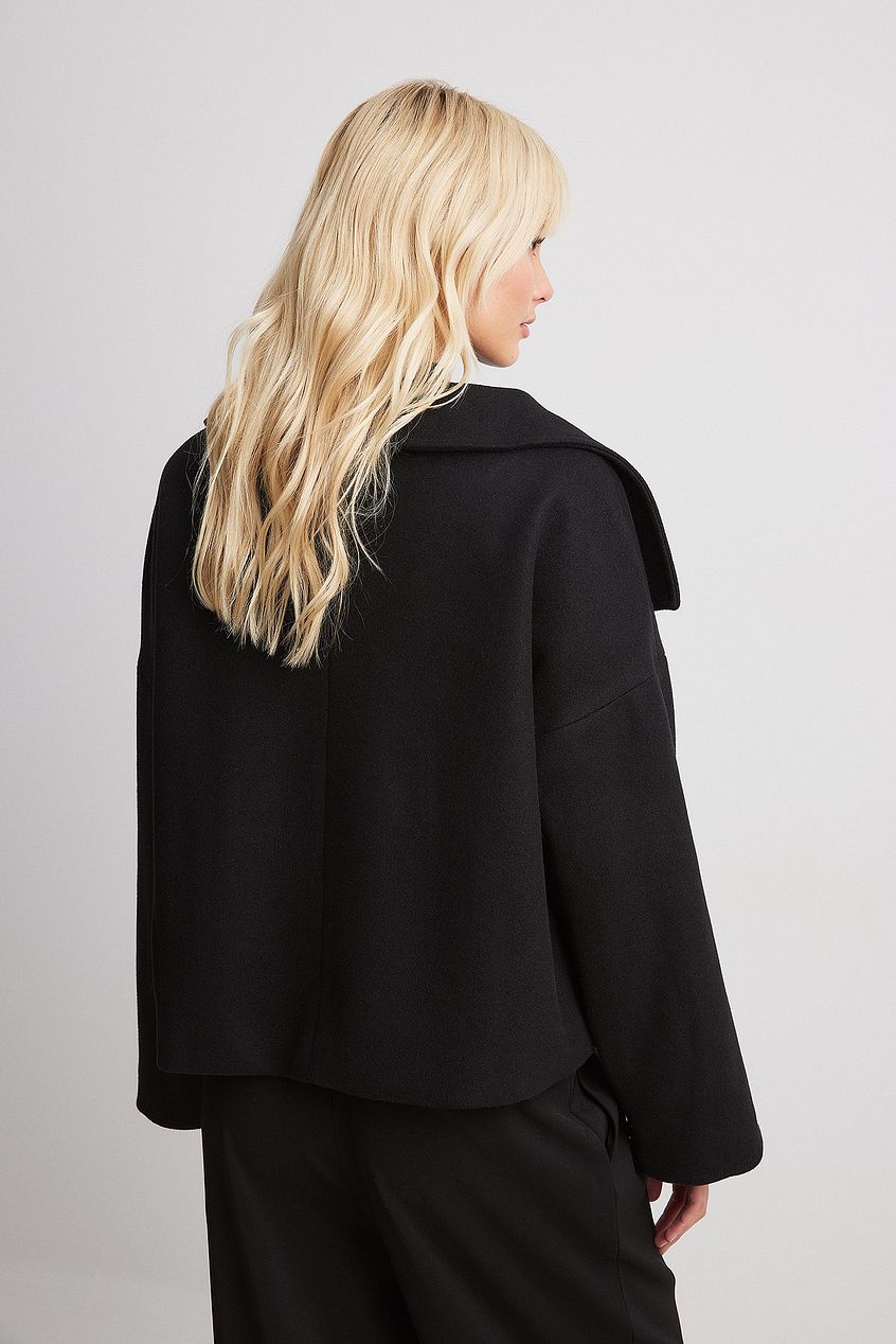 Domenica Wide Collar Double-Breasted Short Coat